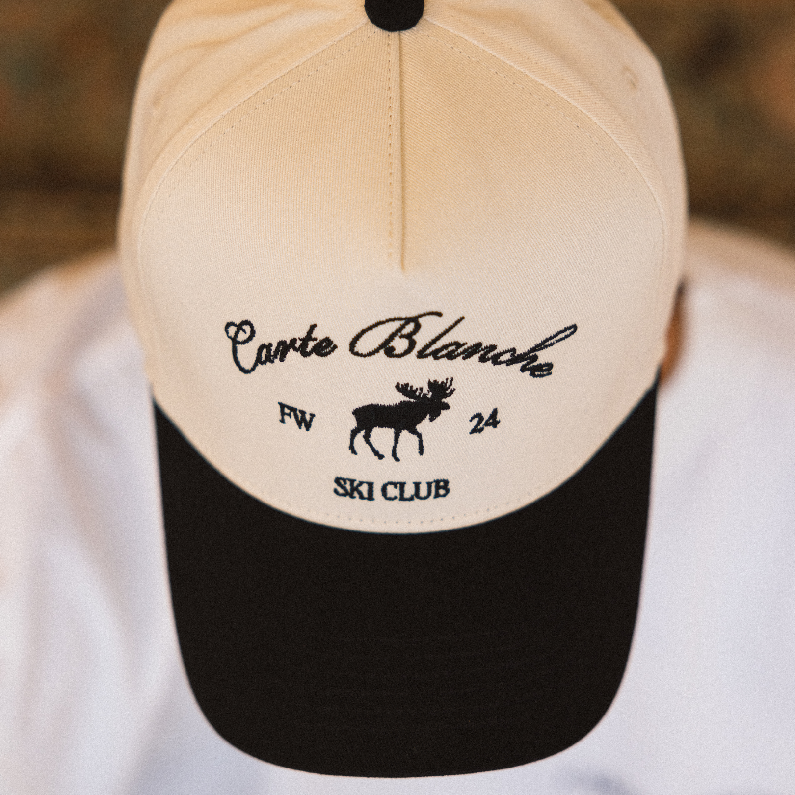 The Moose Snapback // Black & Créme – Carte Blanche The Moose Snapback // Black & Créme – Carte Blanche
