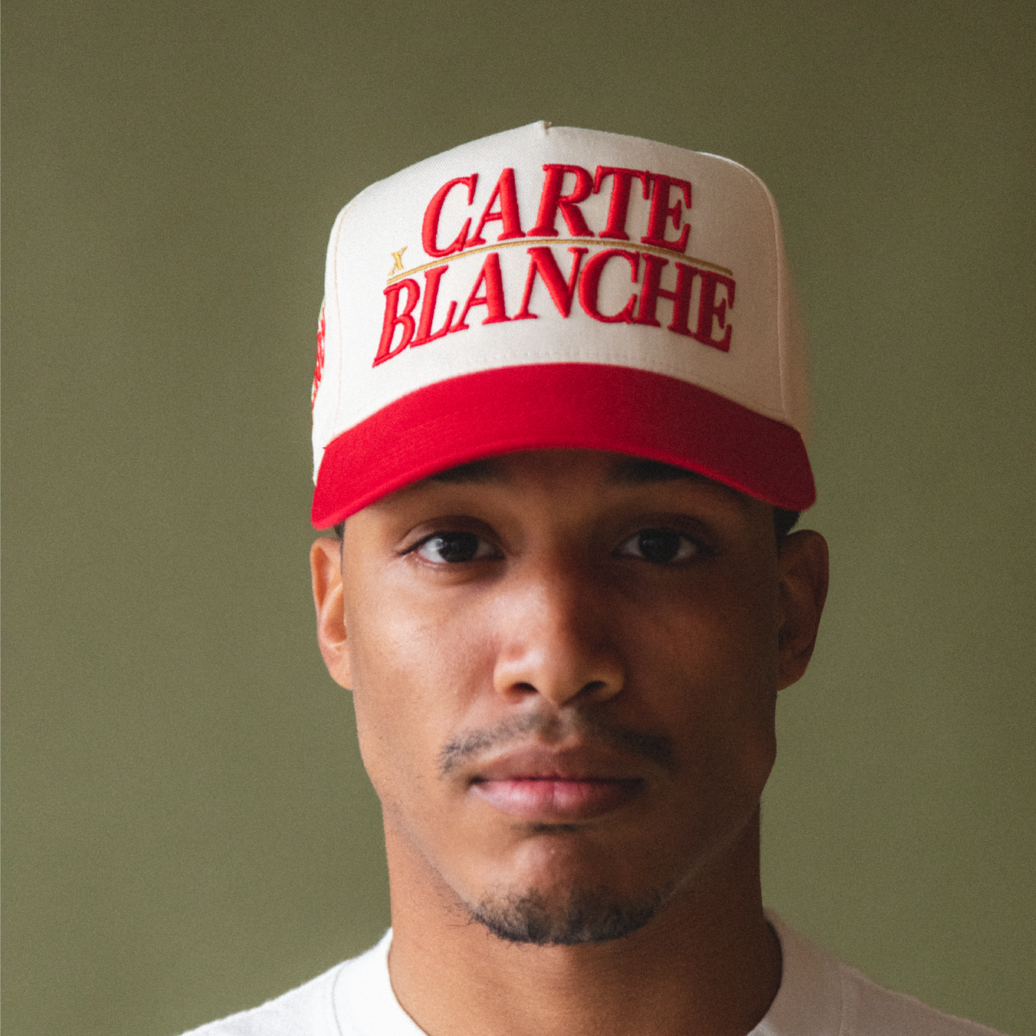 The Classic Two-Tone Snapback // Red & Créme
